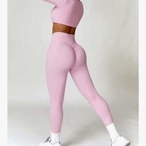 Size small pink work out set.